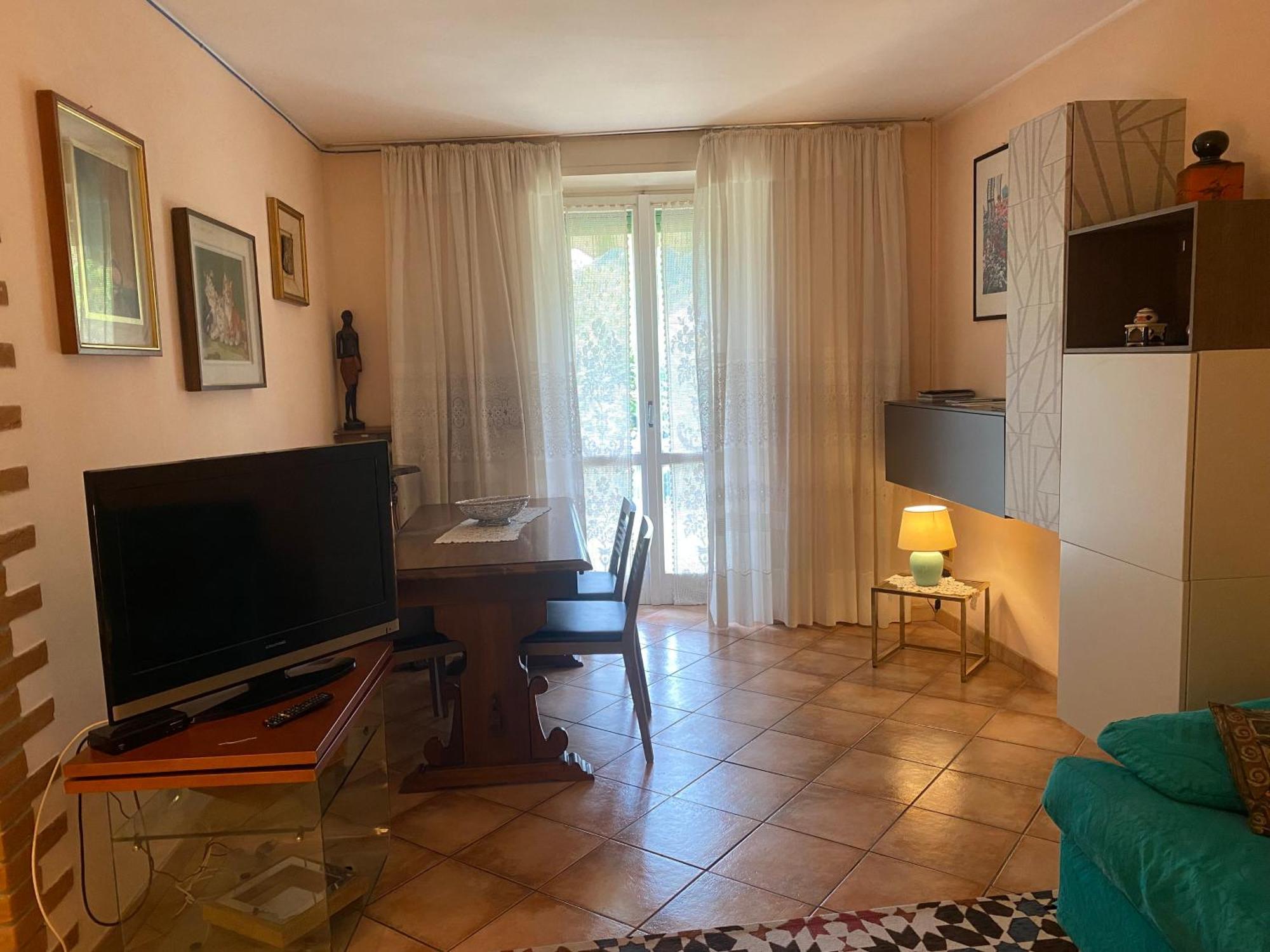 Casa Vacanza La Terrazza Valbrona ภายนอก รูปภาพ